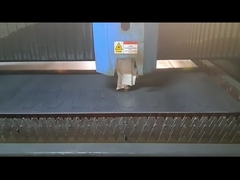Revestimento de chapa metálica